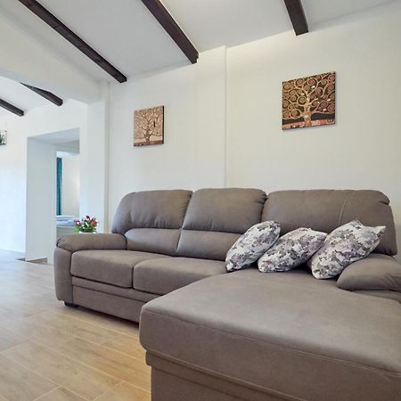 Casa Valla By Rent Istria Buzet Zimmer foto