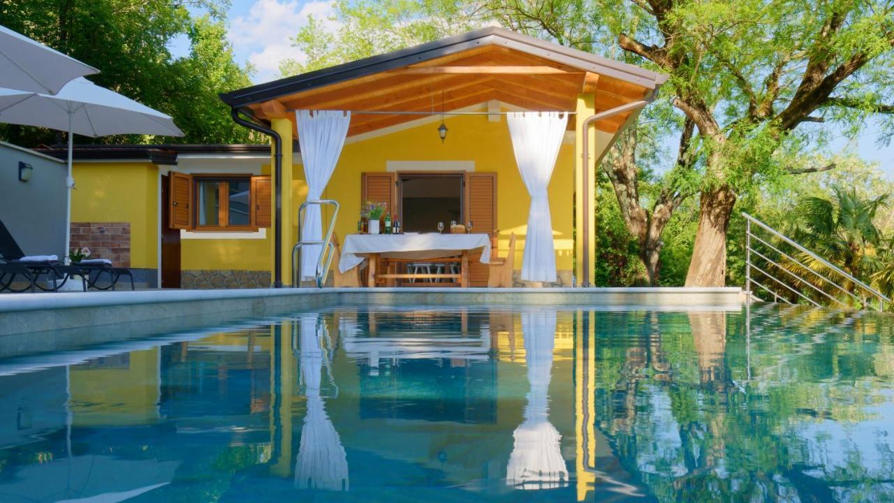 Casa Valla By Rent Istria Buzet Exterior foto